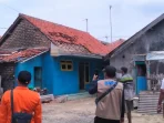 Angin Kencang Terjang Camplong, Puluhan Atap Rumah dan Fasilitas Sekolah Rusak