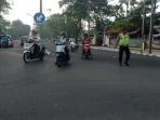 Wujudkan Keamanan dan Kenyamanan Berlalulintas, Polres Pamekasan konsisten laksanakan Pengaturan Lalu Lintas di Pagi Hari