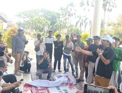 Tagih Janji Berobat Cukup KTP, Aliansi Masyarakat Pamekasan Desak Pemkab Alokasikan DBHCHT untuk UHC