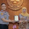 Gubernur Khofifah Terima Kunjungan Kapolda Jatim di Grahadi, Perkuat Sinergi, Jaga Omah Jatim,  Investasi dan Kondusivitas Daerah
